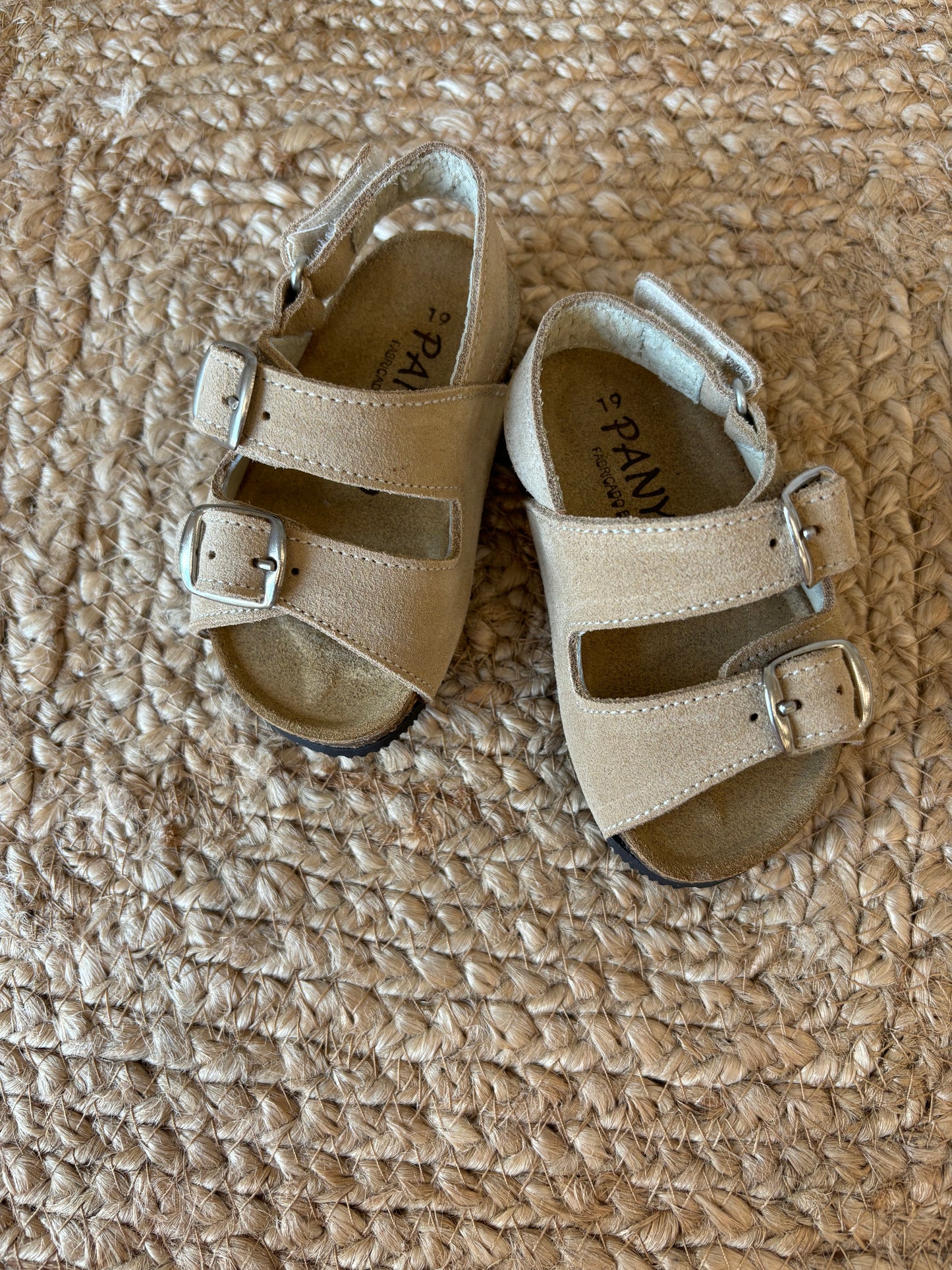 Sandali